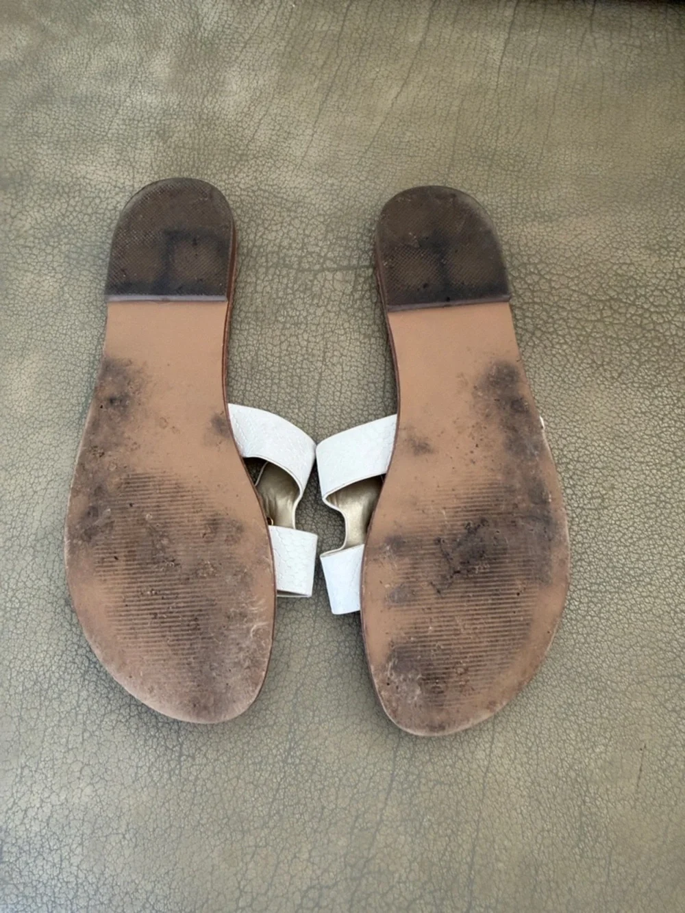 GBG Los Angeles slip white
